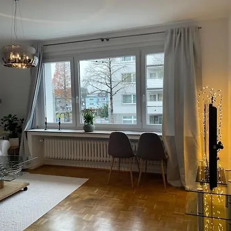 Gemutliche In Bredeney Apartment